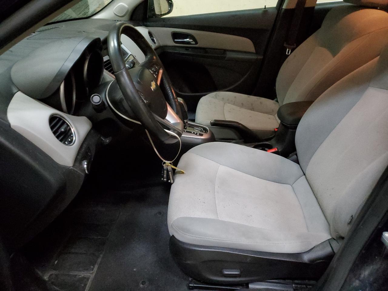 1G1PF5S97B7193126 2011 Chevrolet Cruze Lt