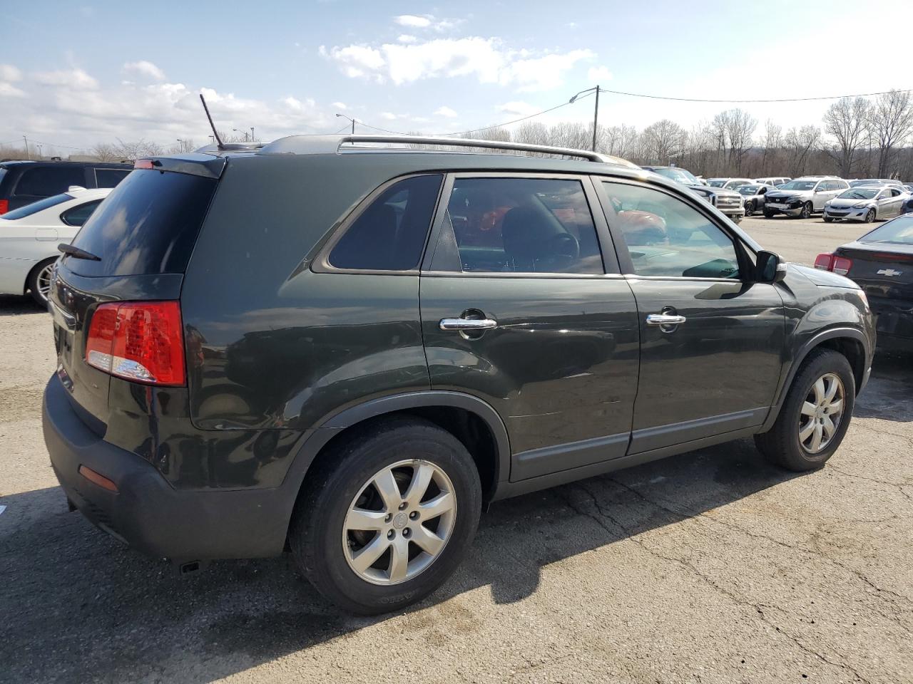 2013 Kia Sorento Lx vin: 5XYKT4A69DG330486