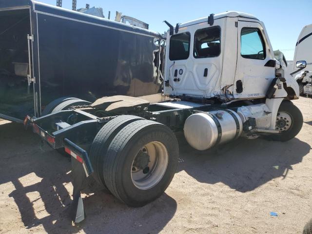 Lot #2469199741 2023 FREIGHTLINER CASCADIA 1 salvage car