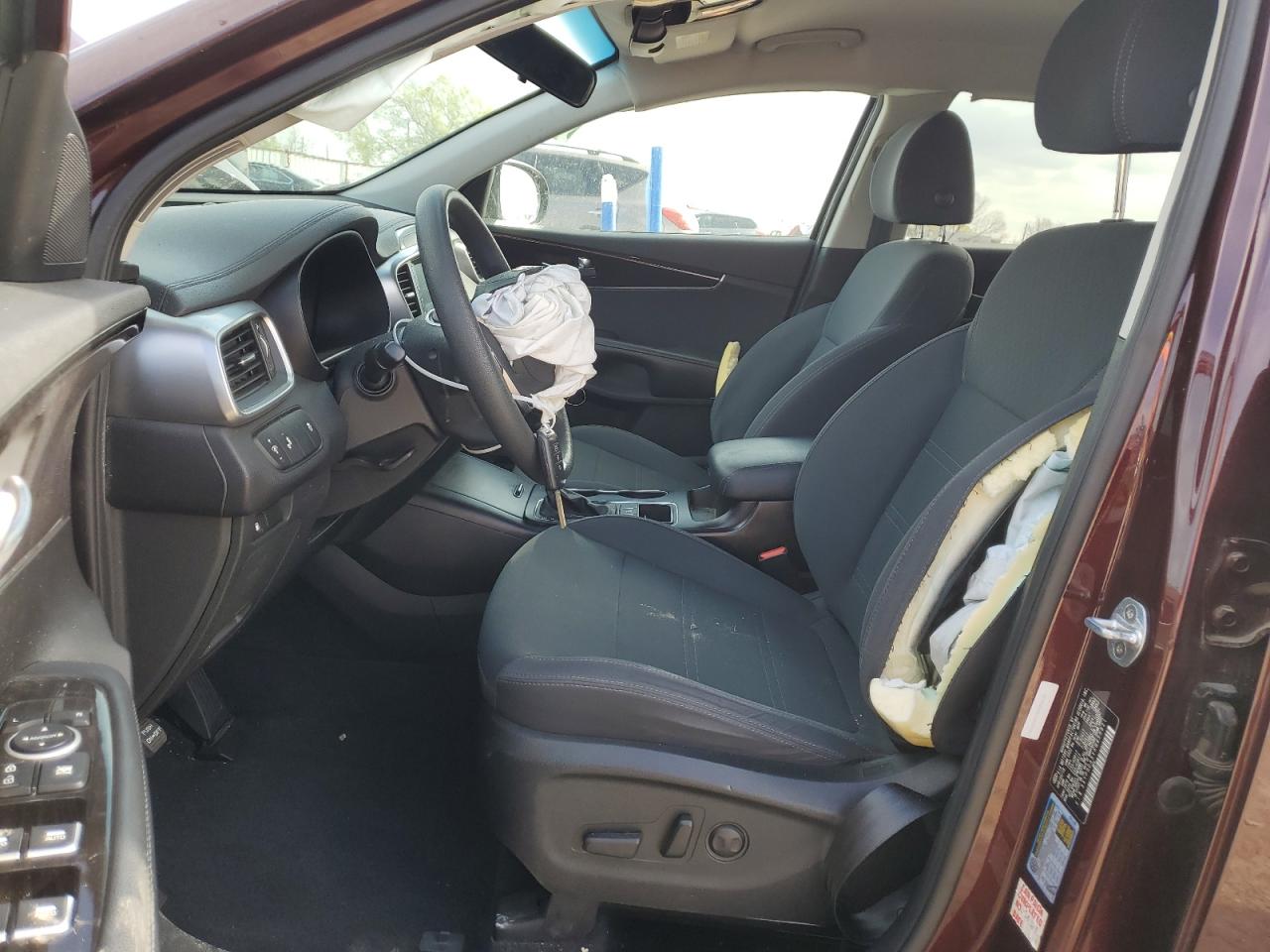 2019 Kia Sorento Lx vin: 5XYPGDA5XKG455821