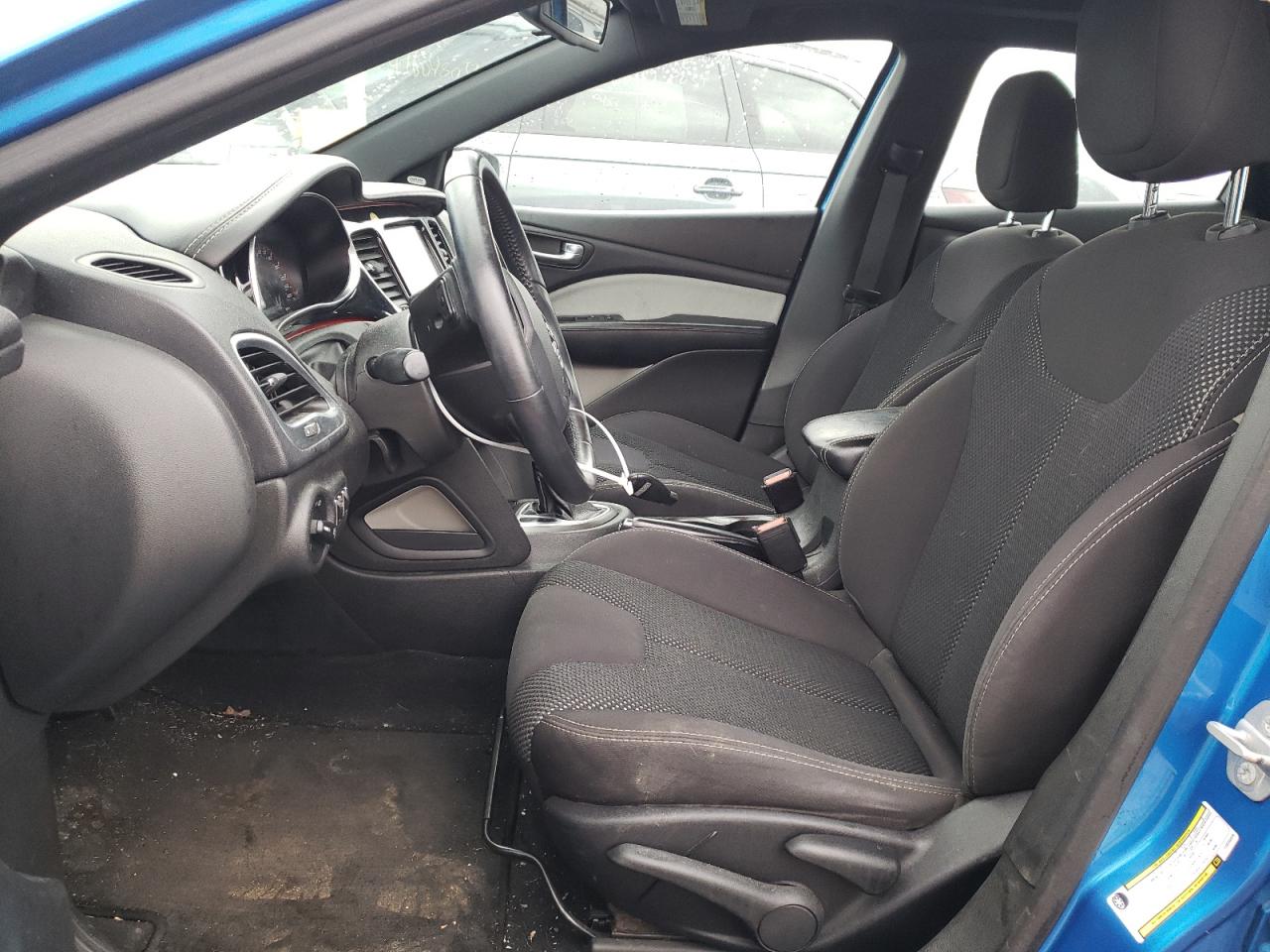 1C3CDFBB3FD205336 2015 Dodge Dart Sxt