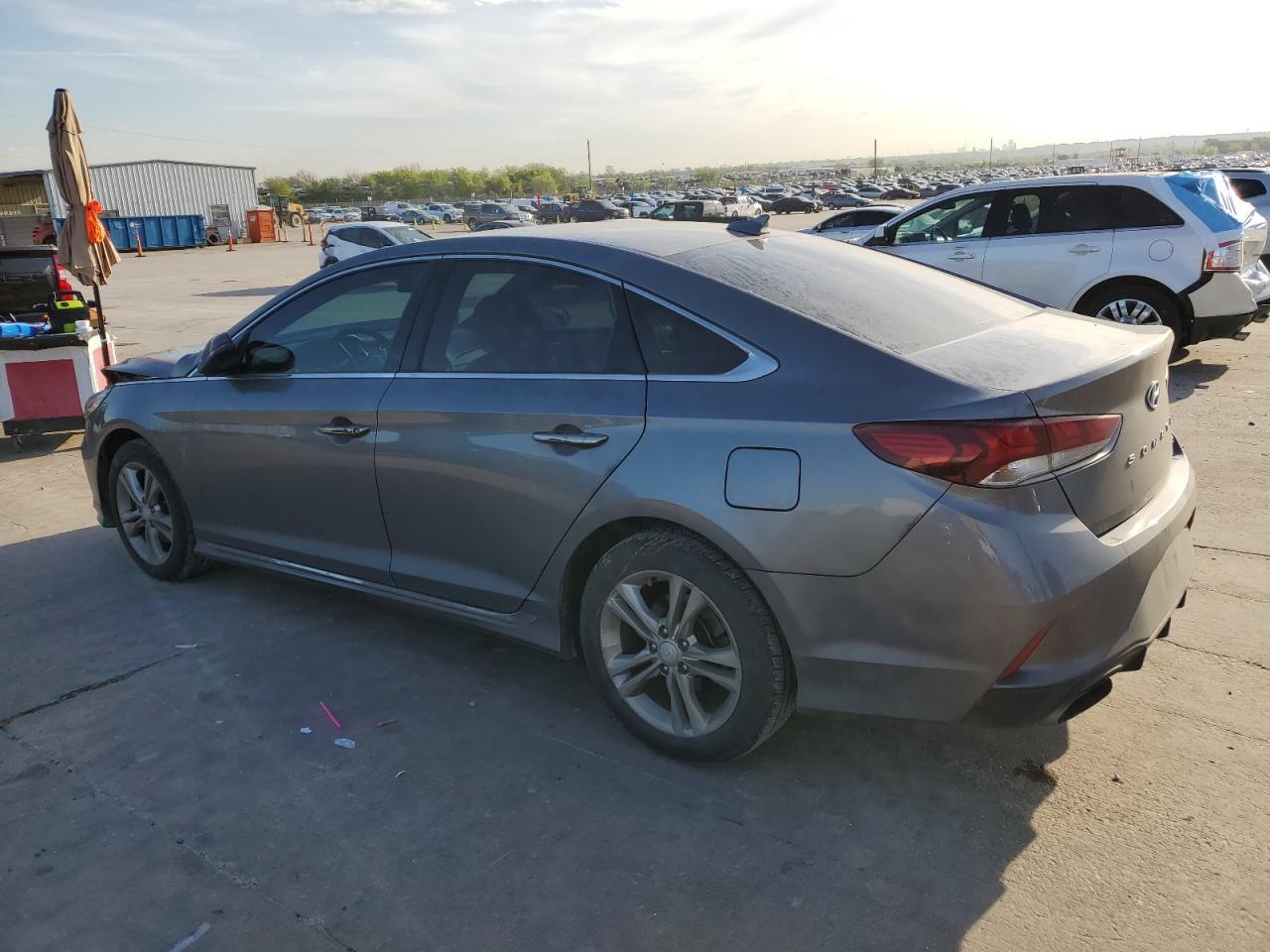 2018 Hyundai Sonata Sport vin: 5NPE34AF7JH725901