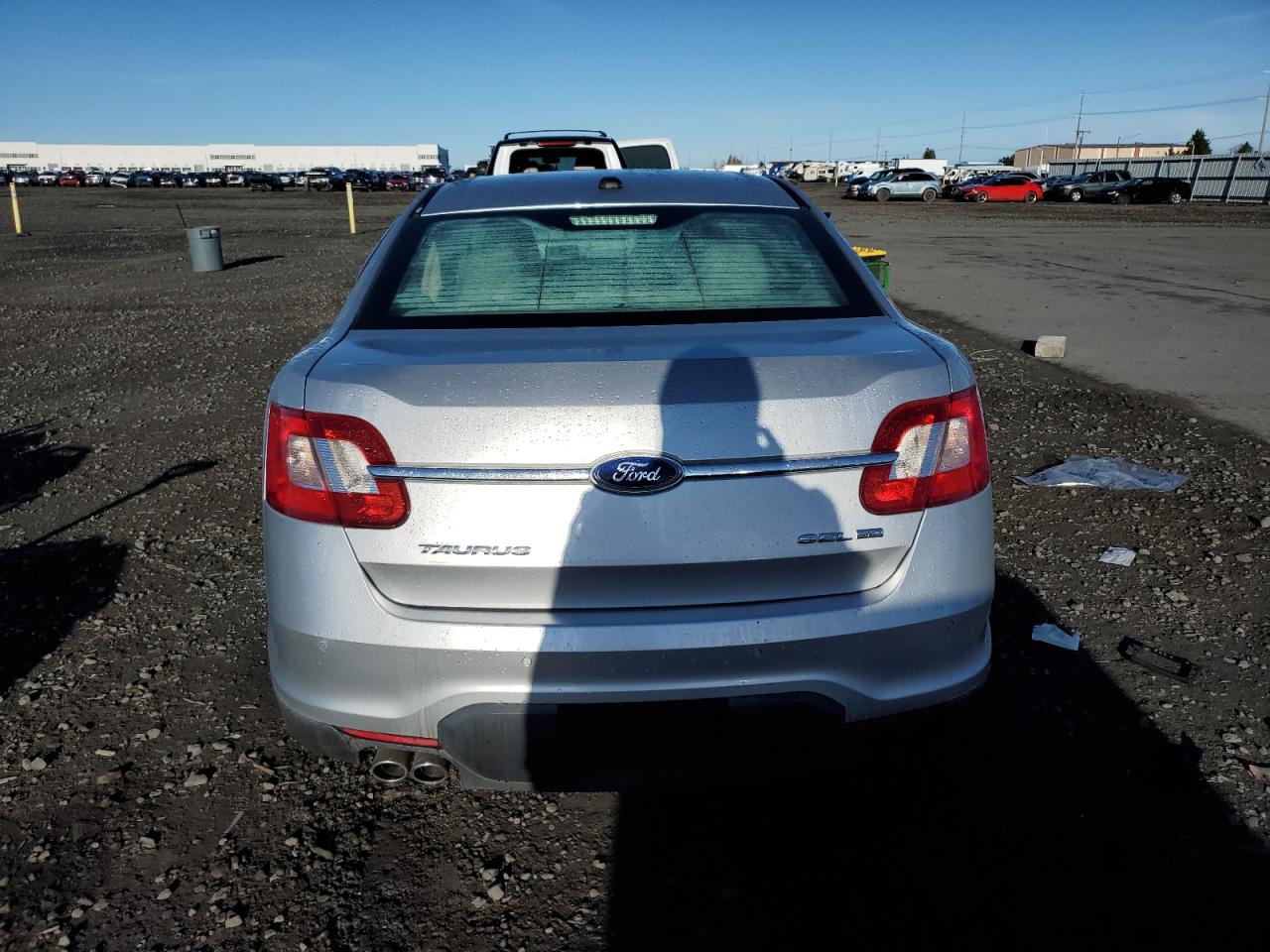 1FAHP2HW1BG172881 2011 Ford Taurus Sel