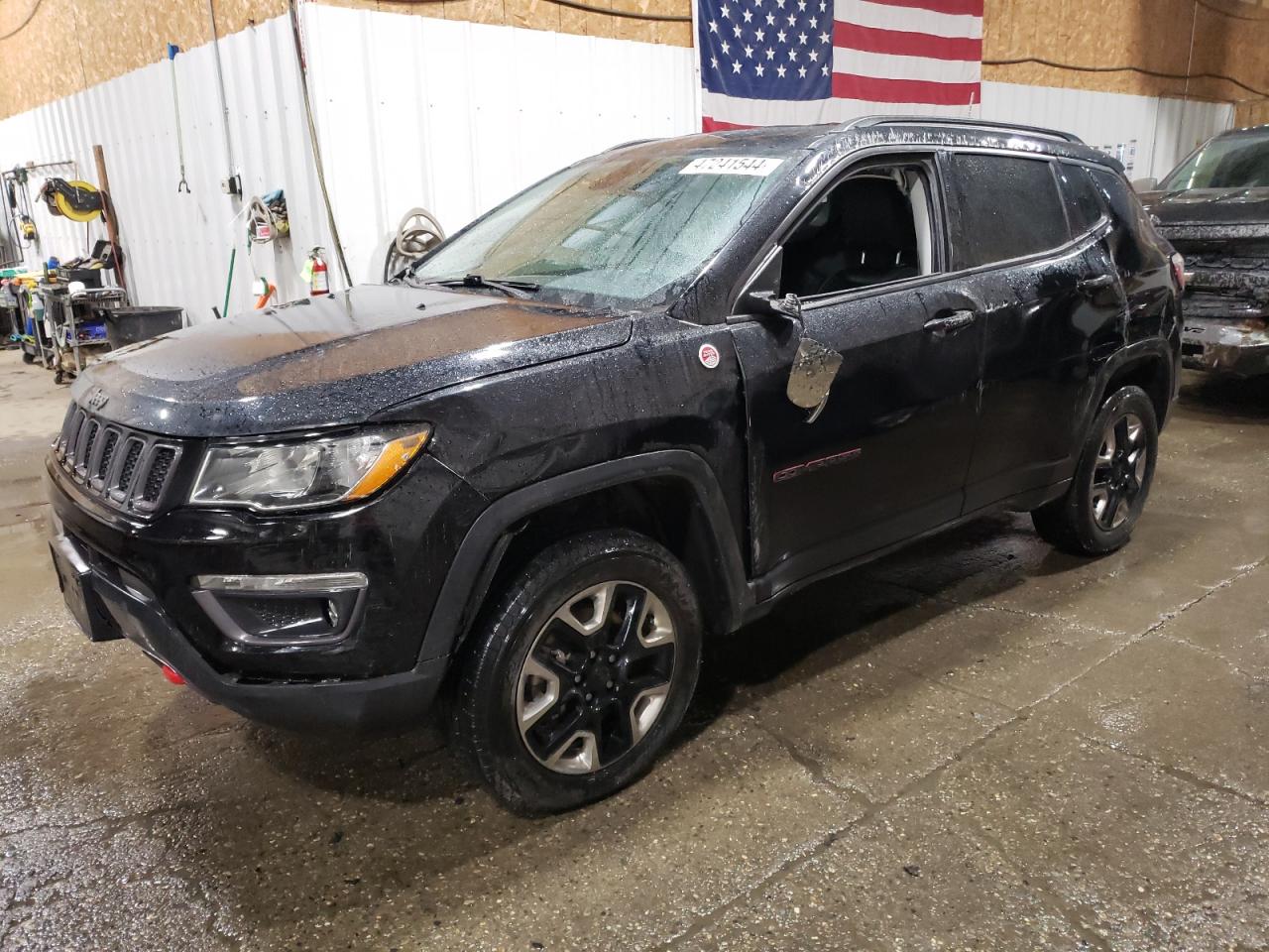 3C4NJDDB5JT232393 2018 Jeep Compass Trailhawk