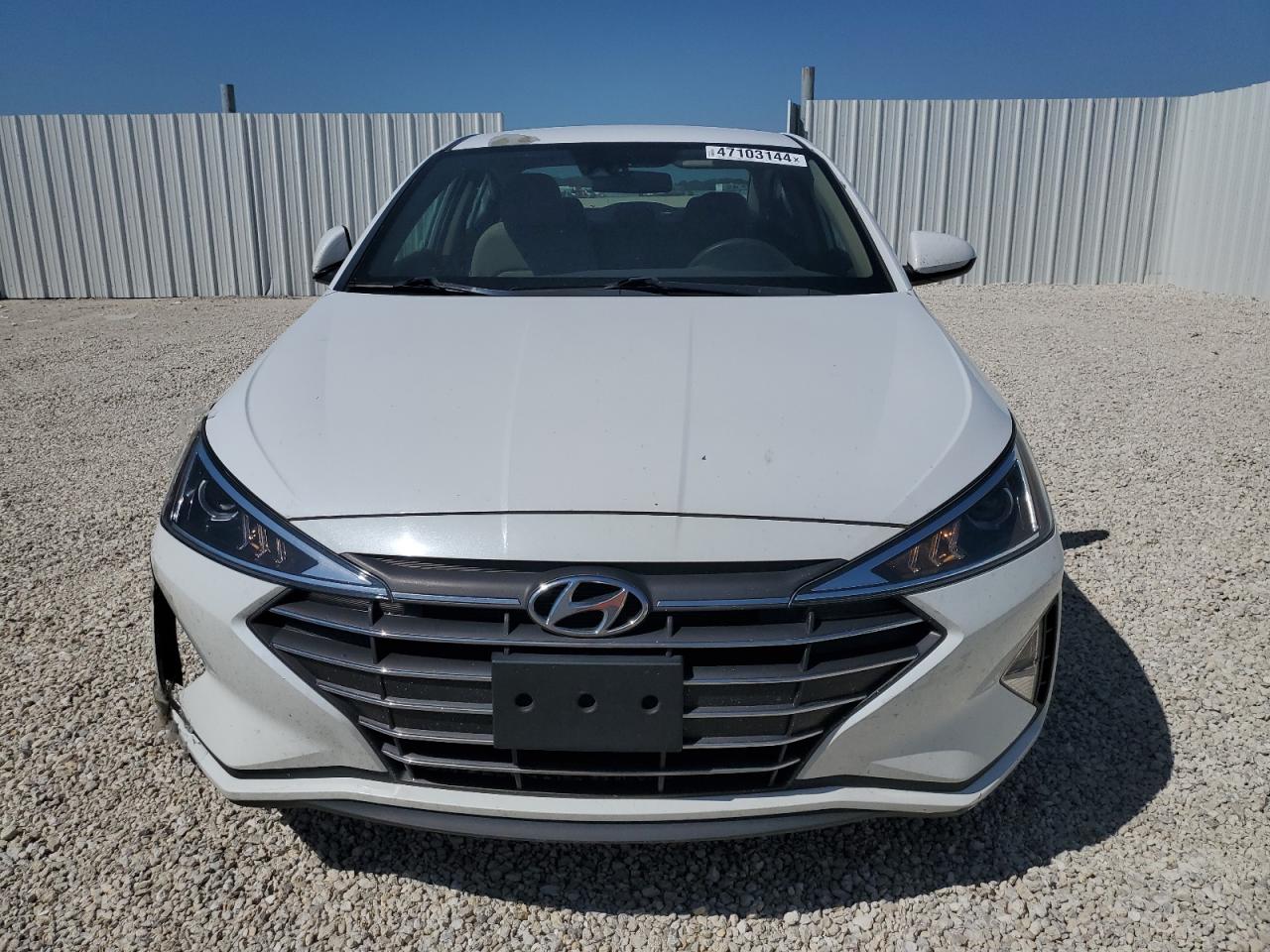 5NPD84LF2KH408569 2019 Hyundai Elantra Sel