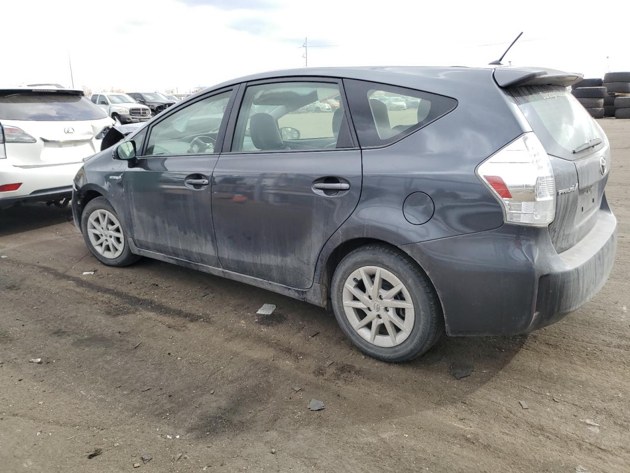 JTDZN3EU3E3297230 2014 Toyota Prius V