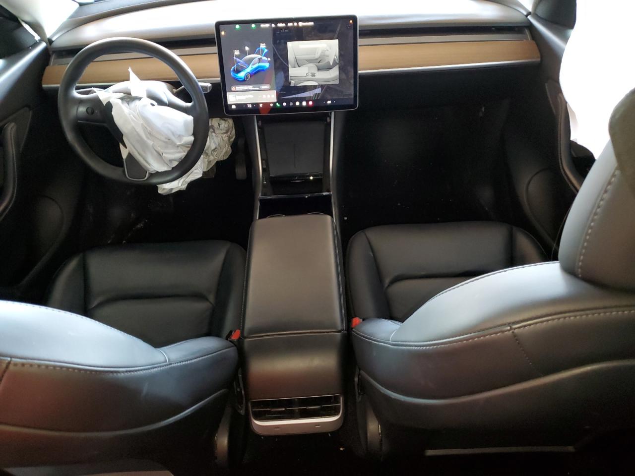 5YJYGDEE1MF066932 2021 Tesla Model Y