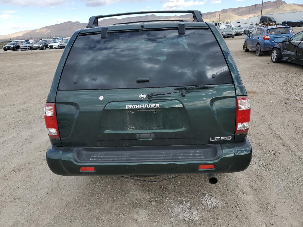 JN8DR07Y61W515087 2001 Nissan Pathfinder Le