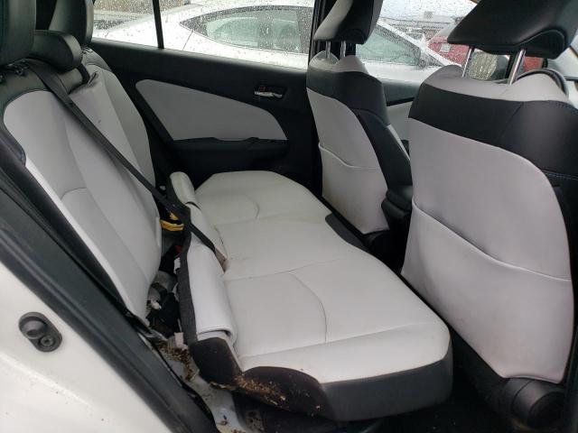 2017 Toyota Prius - Image 10