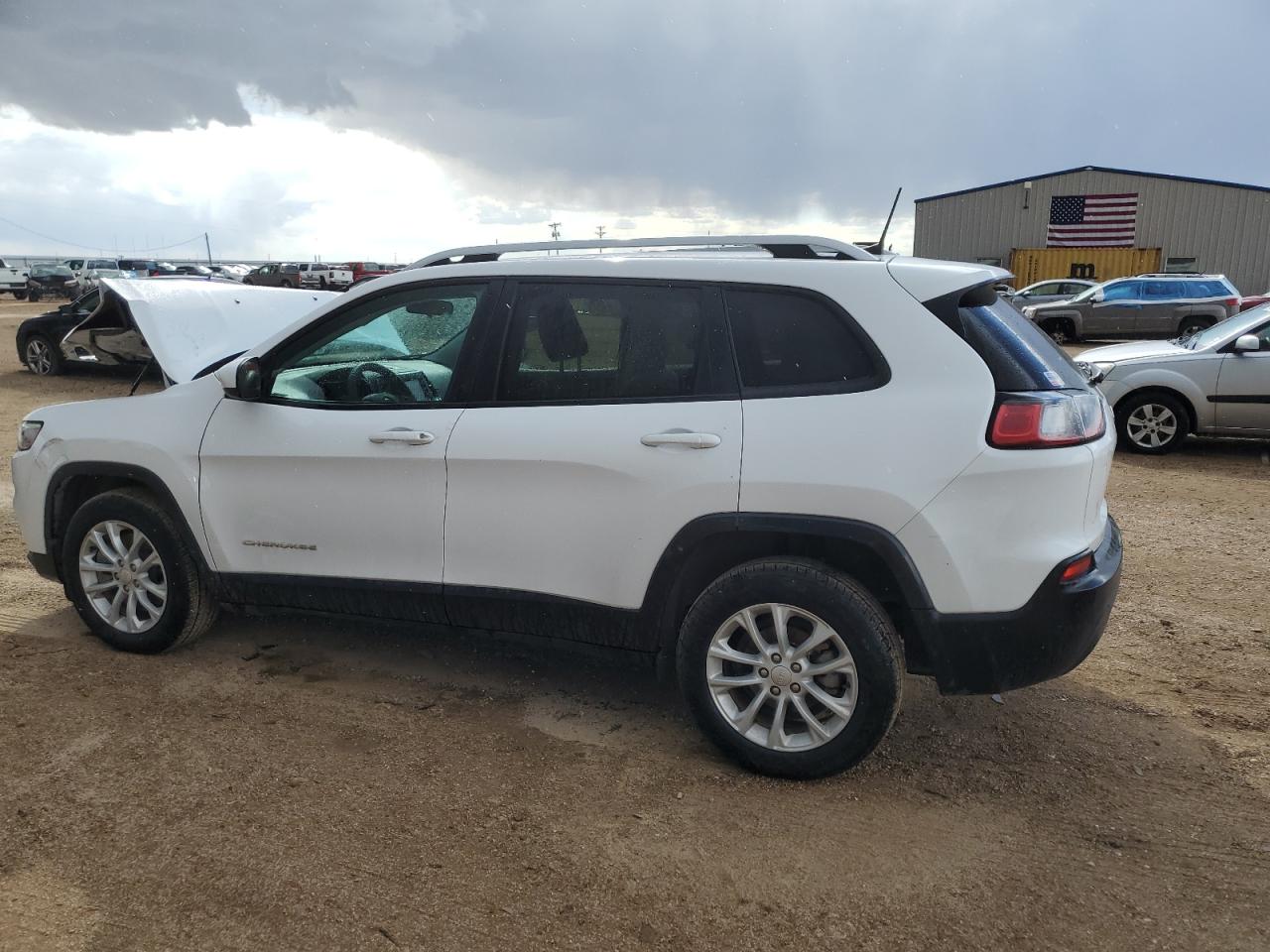 2020 Jeep Cherokee Latitude vin: 1C4PJLCB4LD556481