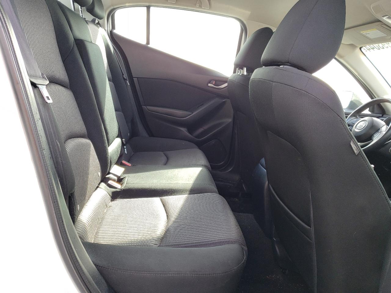 3MZBM1V71FM137623 2015 Mazda 3 Touring