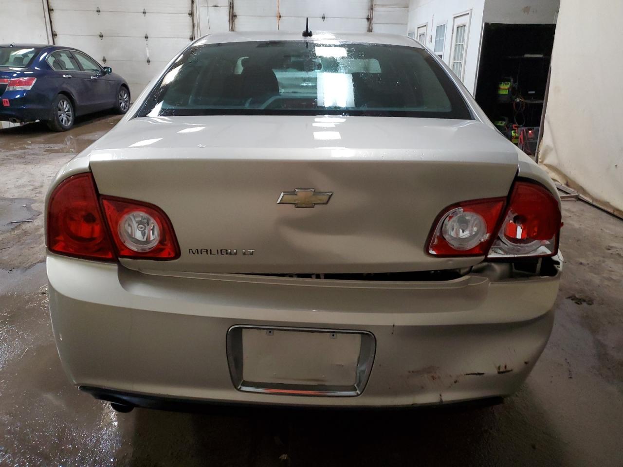 1G1ZC5EB7AF134520 2010 Chevrolet Malibu 1Lt