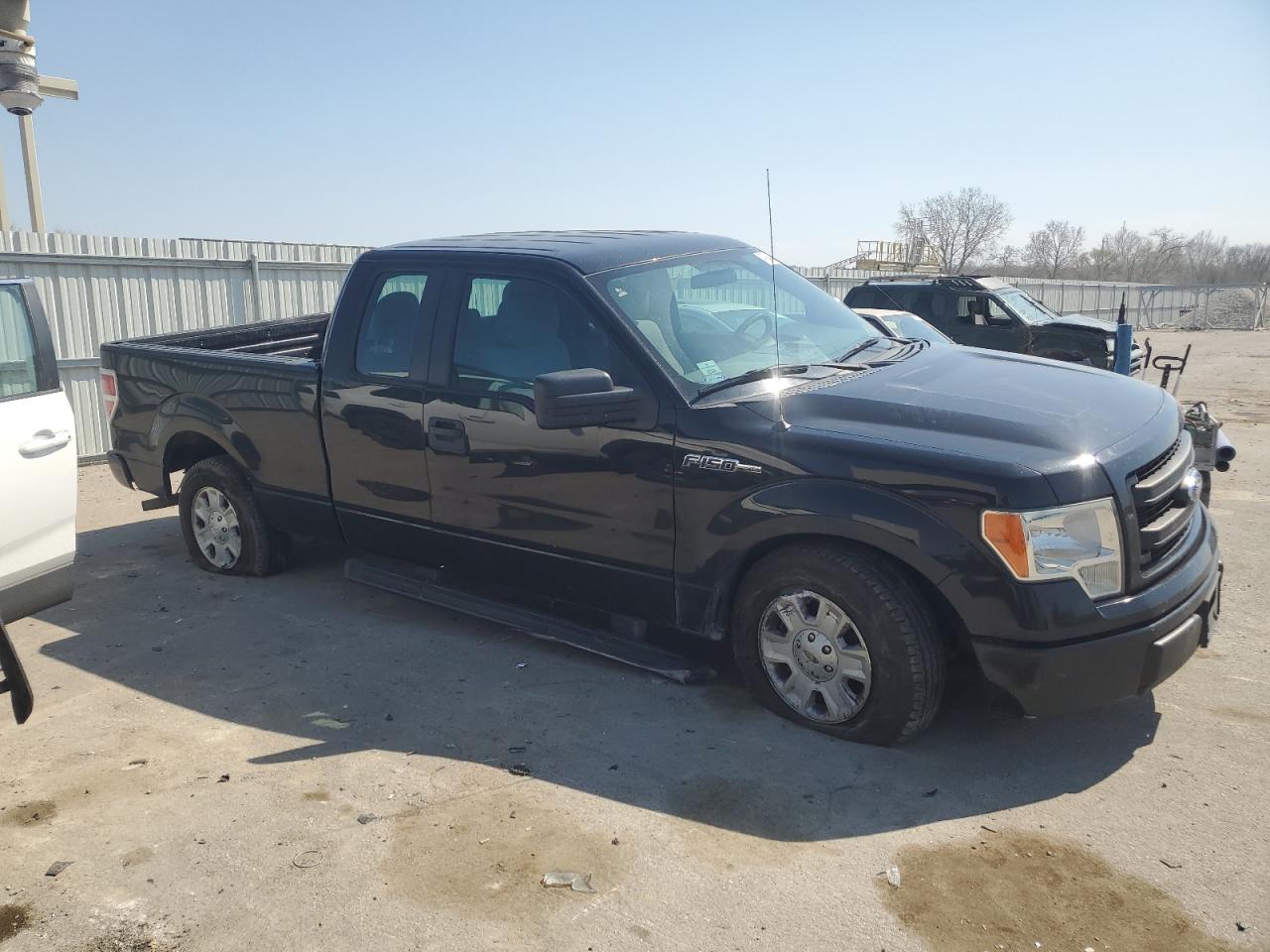 1FTFX1CF2DKG48641 2013 Ford F150 Super Cab
