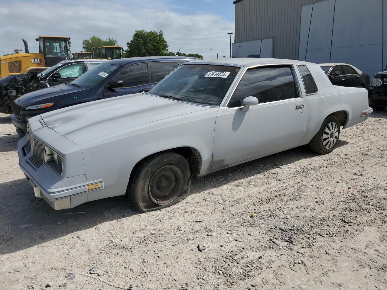 1G3AR47Y8DM331405 1983 Oldsmobile Cutlass Supreme