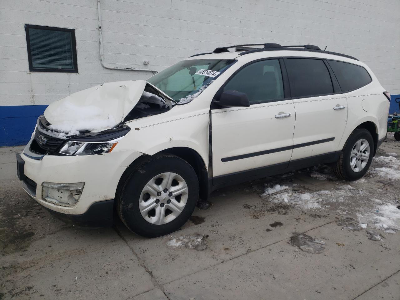 1GNKVFKD4EJ127498 2014 Chevrolet Traverse Ls