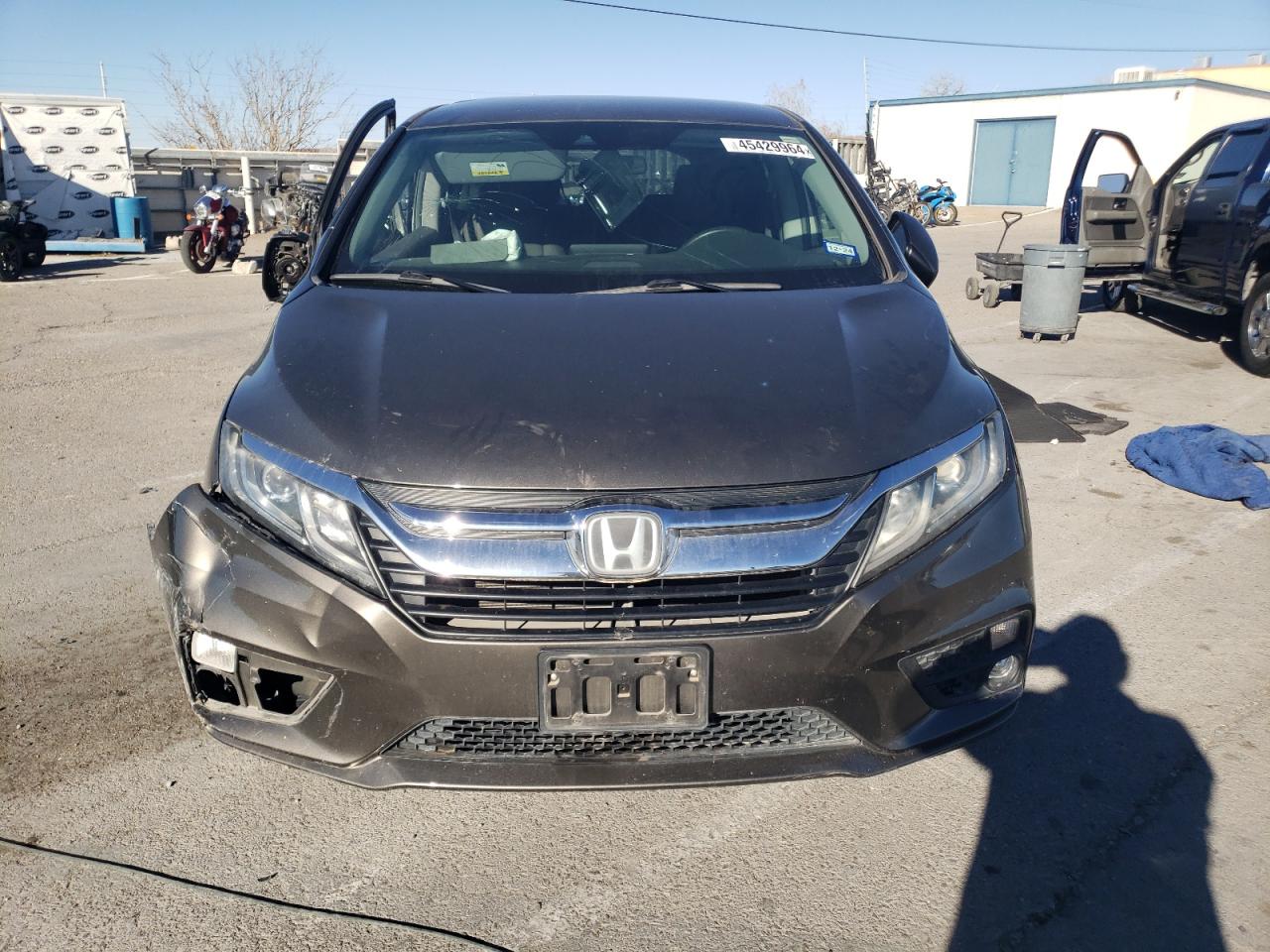 5FNRL6H58KB093839 2019 Honda Odyssey Ex