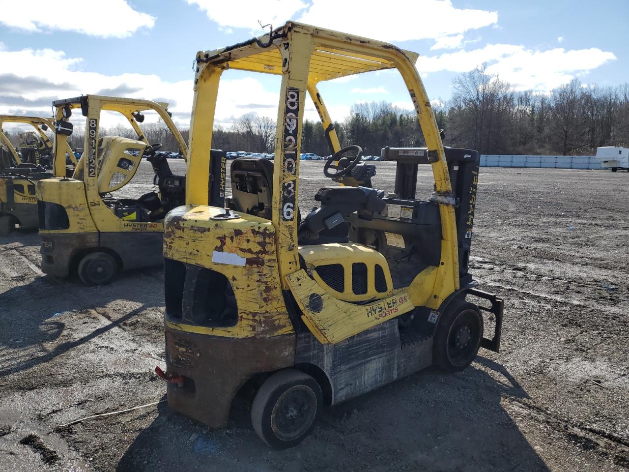 Lot #3242791971 2009 HYSTER FORKLIFT