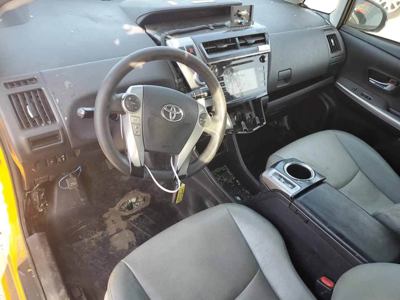 2016 Toyota Prius V vin: JTDZN3EUXGJ047353