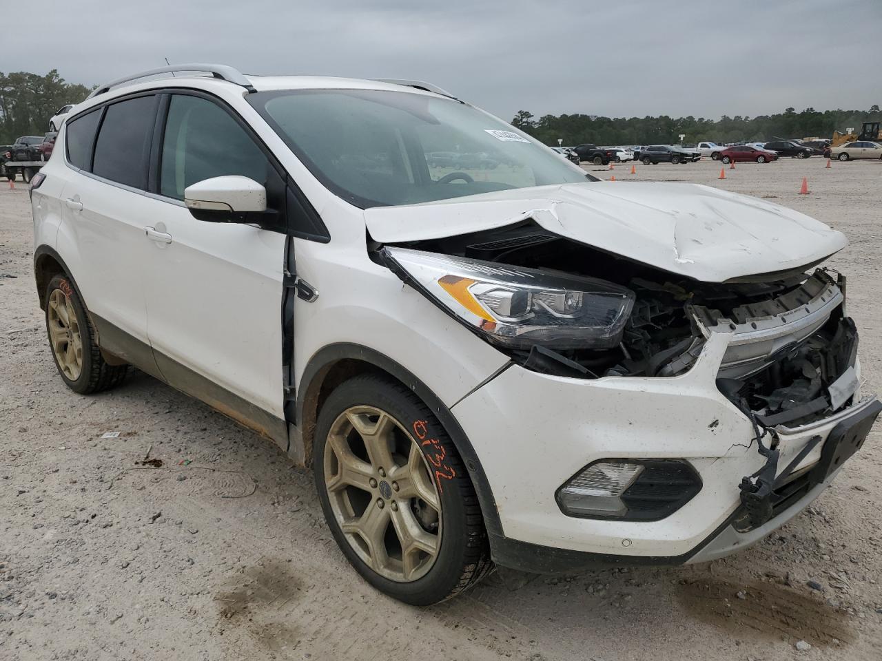 2018 Ford Escape Titanium vin: 1FMCU9J95JUD50037