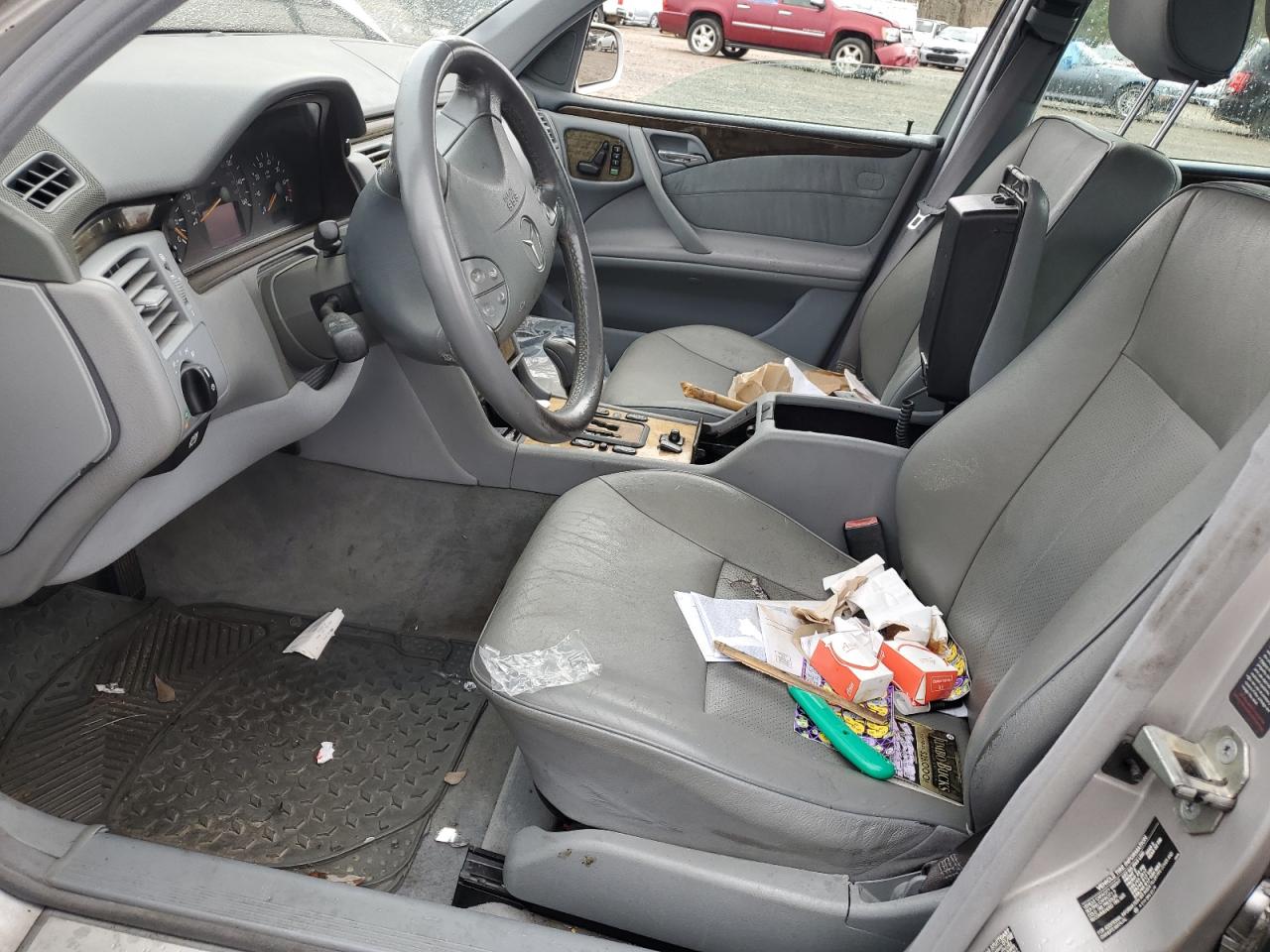 WDBJF65J92B494632 2002 Mercedes-Benz E 320