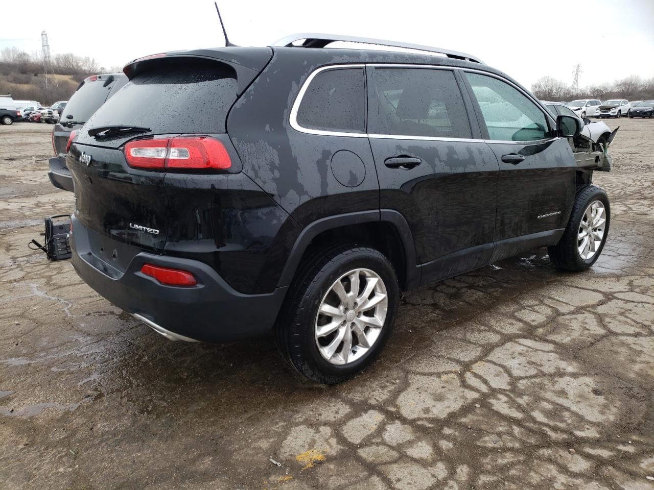 2017 Jeep Cherokee Limited vin: 1C4PJMDS0HW621567