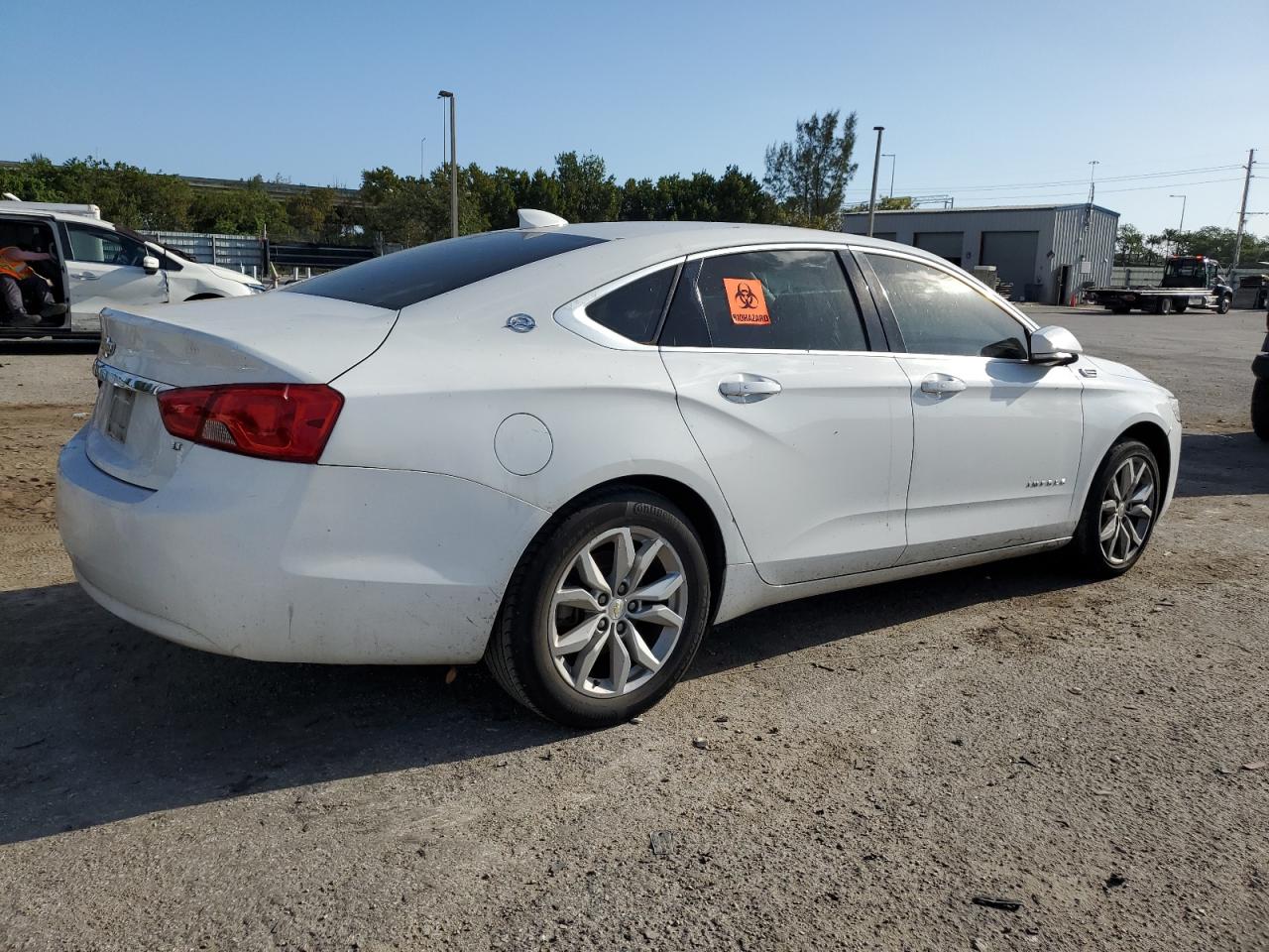 2G1105S36J9135766 2018 Chevrolet Impala Lt