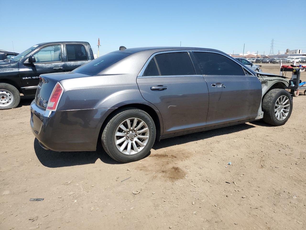 2C3CCAAG7EH269531 2014 Chrysler 300