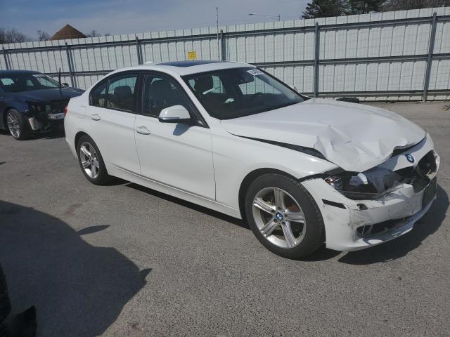  BMW 3 SERIES 2014 Белый