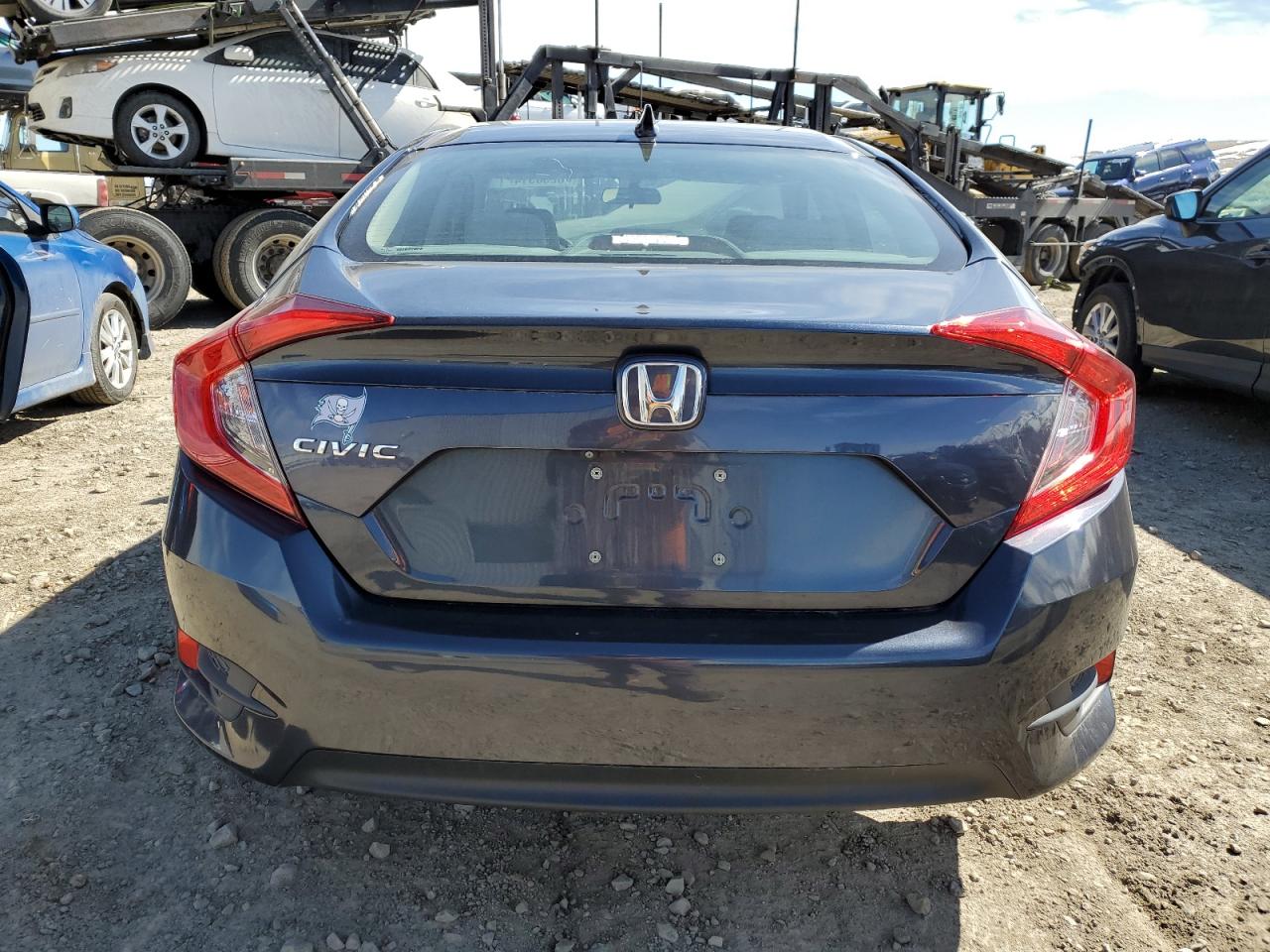 2017 Honda Civic Ex vin: 19XFC2F74HE071173