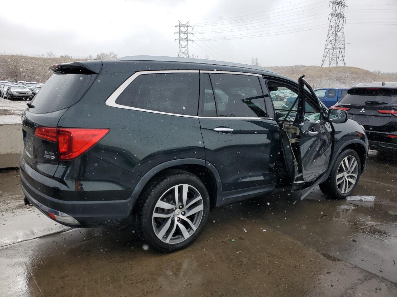 5FNYF6H06GB029765 2016 Honda Pilot Elite