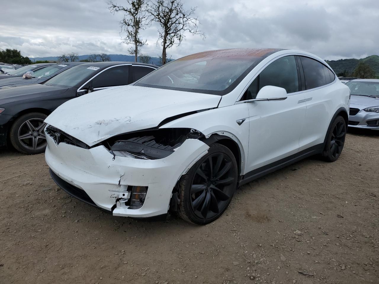 5YJXCAE21LF305597 2020 Tesla Model X