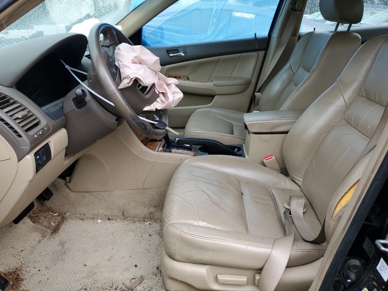 1HGCM668X5A054068 2005 Honda Accord Ex