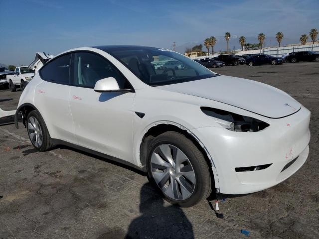 2024 Tesla Model Y VIN: 7SAYGDEE1RA225245 Lot: 47155134