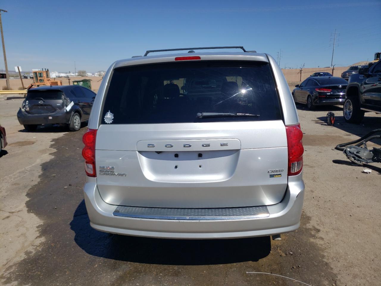 2D4RN5DG8BR707243 2011 Dodge Grand Caravan Crew