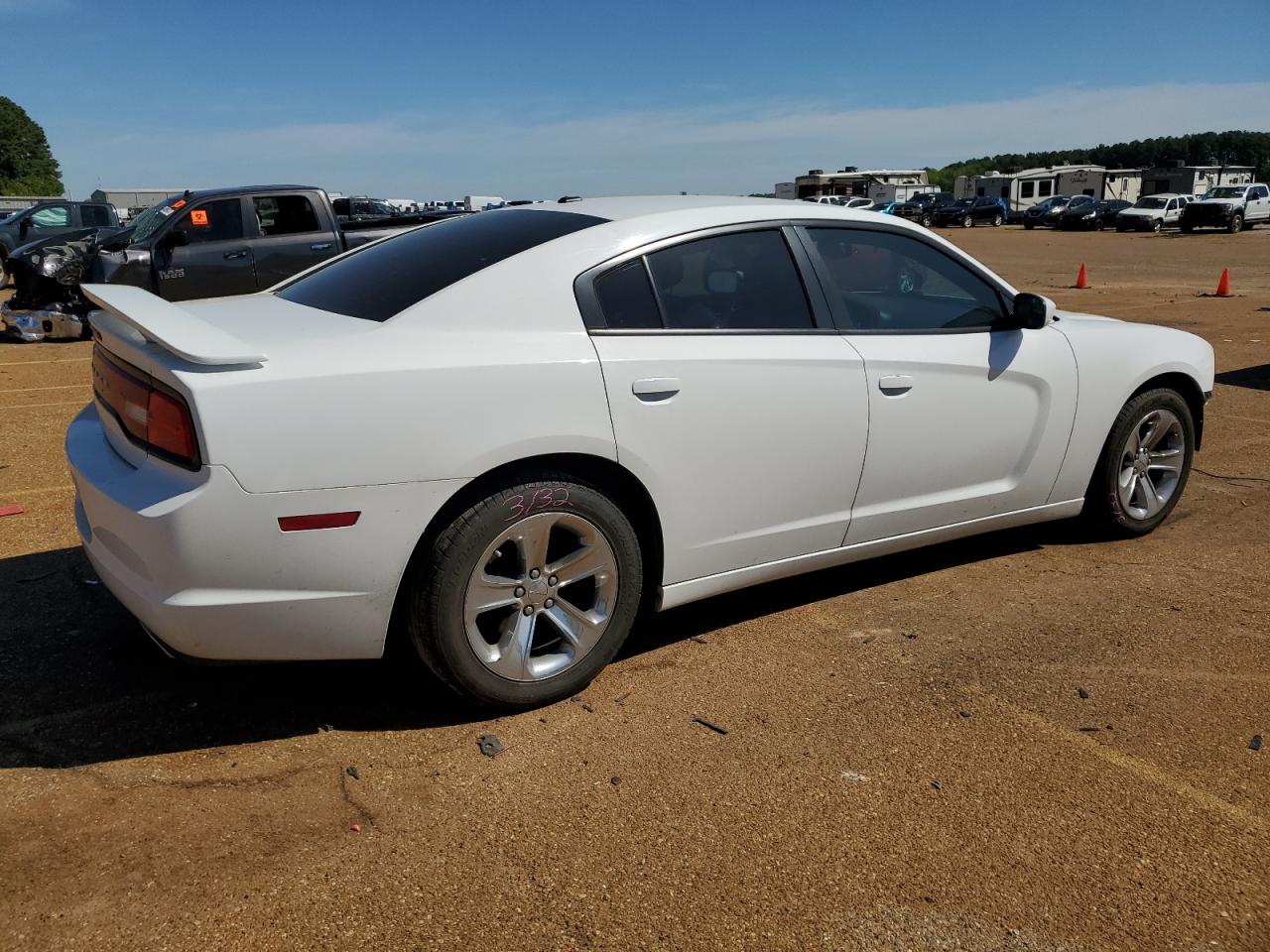 2C3CDXHG1DH574396 2013 Dodge Charger Sxt