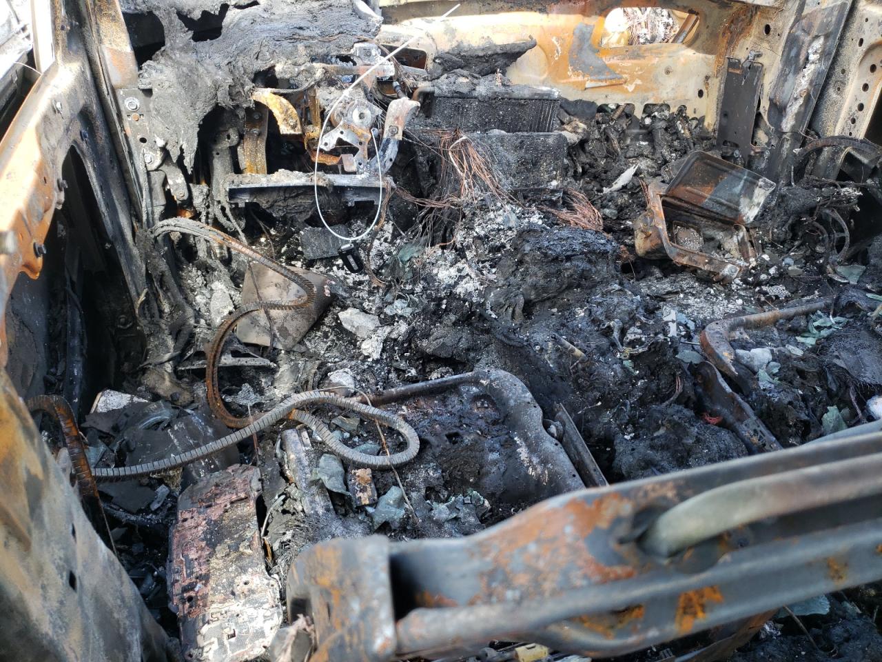 1C4RJEAG2GC499941 2016 Jeep Grand Cherokee Laredo