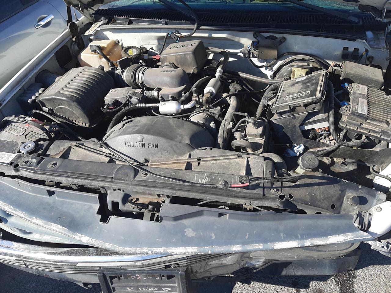 1GCGC24R2YF500180 2000 Chevrolet Gmt-400 C2500