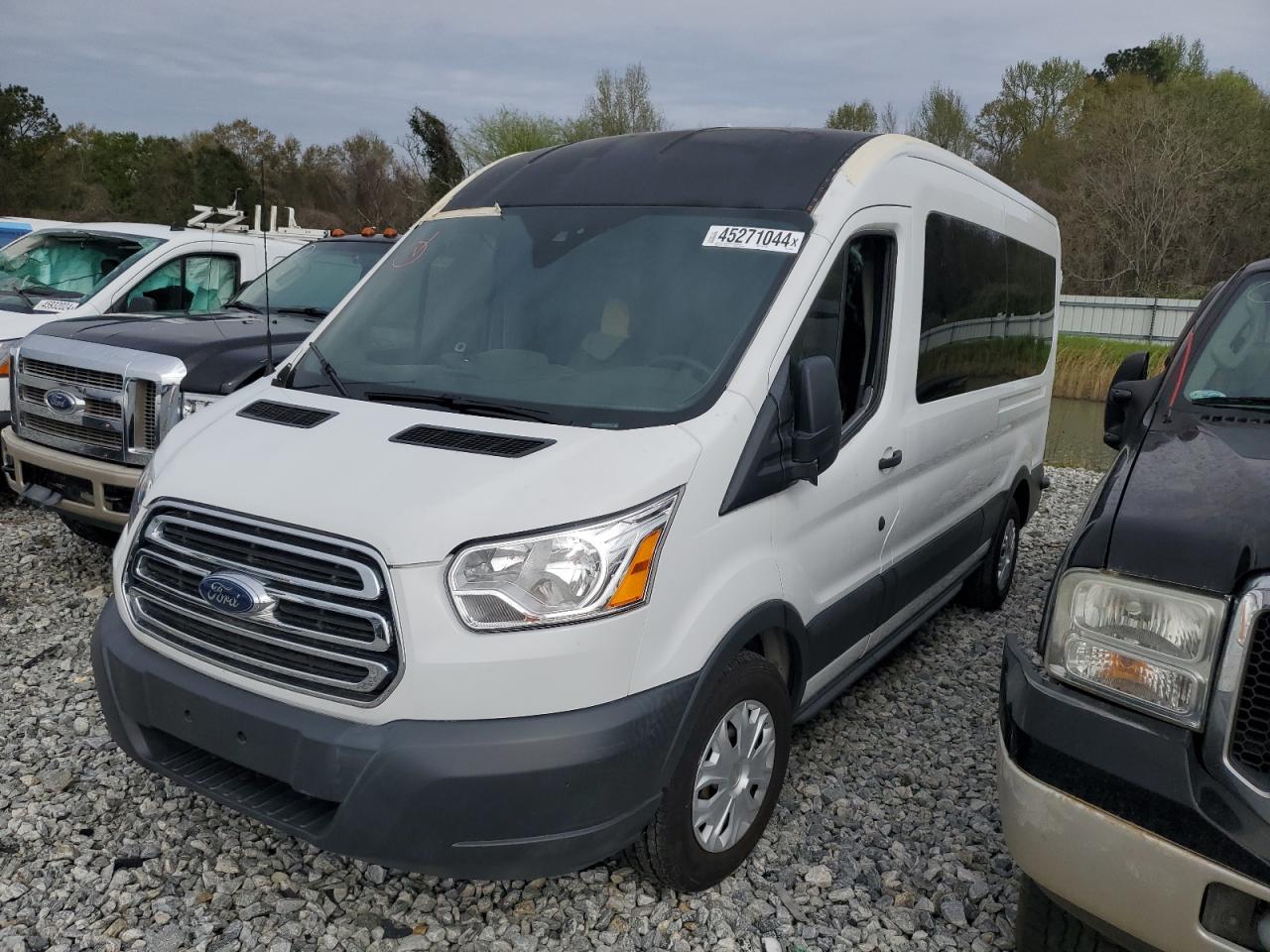 Lot #3302893918 2018 FORD TRANSIT T-