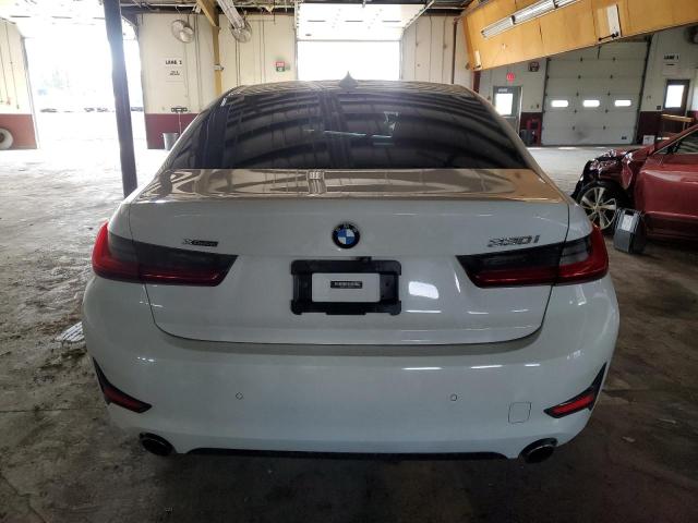 3MW5R7J01L8B31769 BMW 3 Series 330XI 6