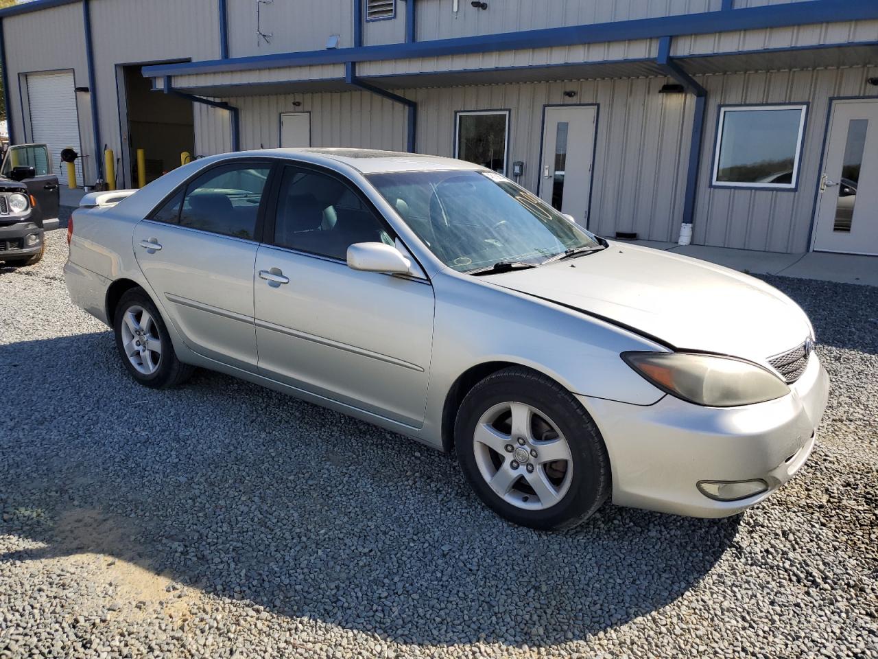 JTDBA30K940001095 2004 Toyota Camry Se