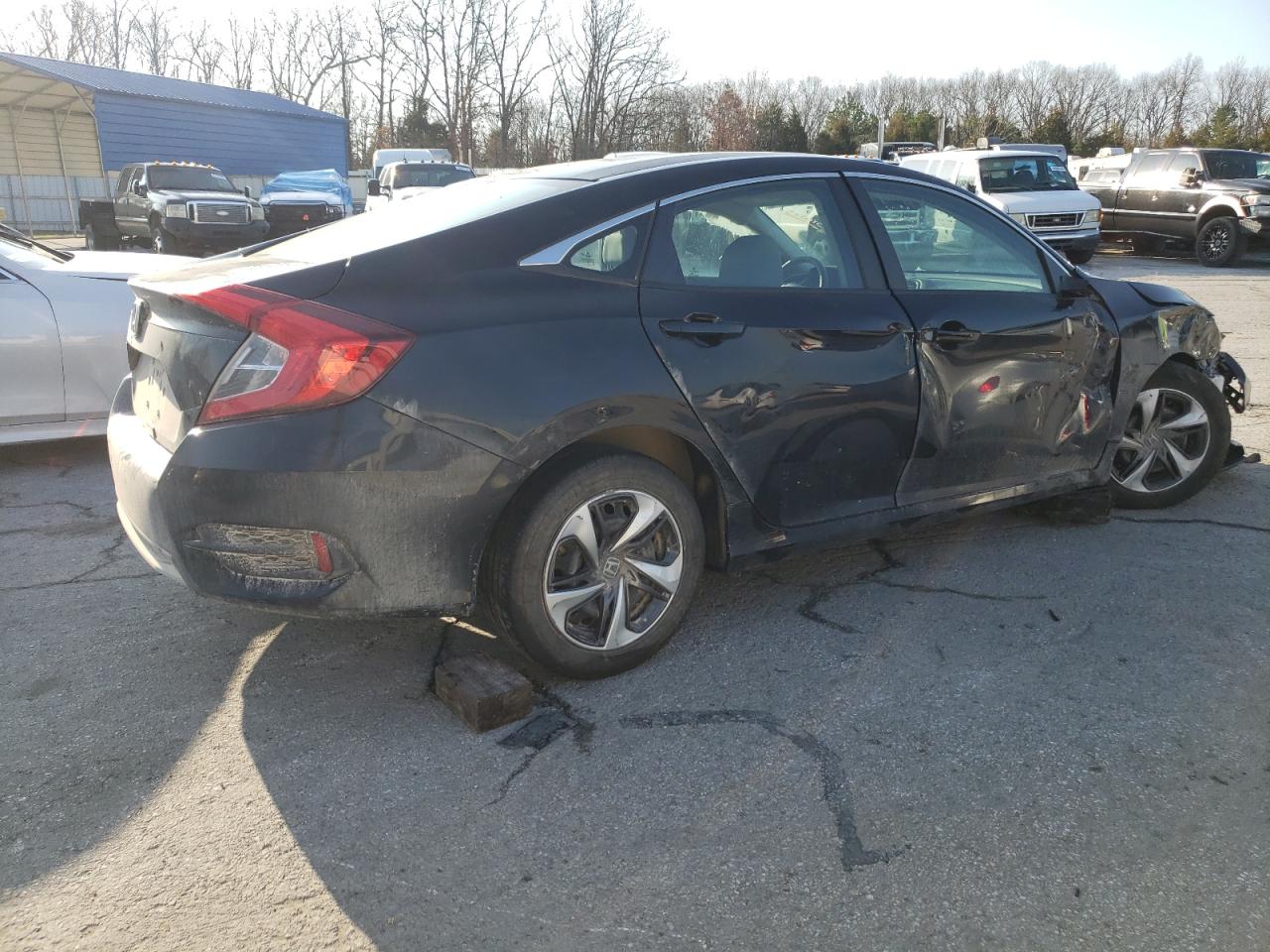 2019 Honda Civic Lx vin: 19XFC2F64KE011988