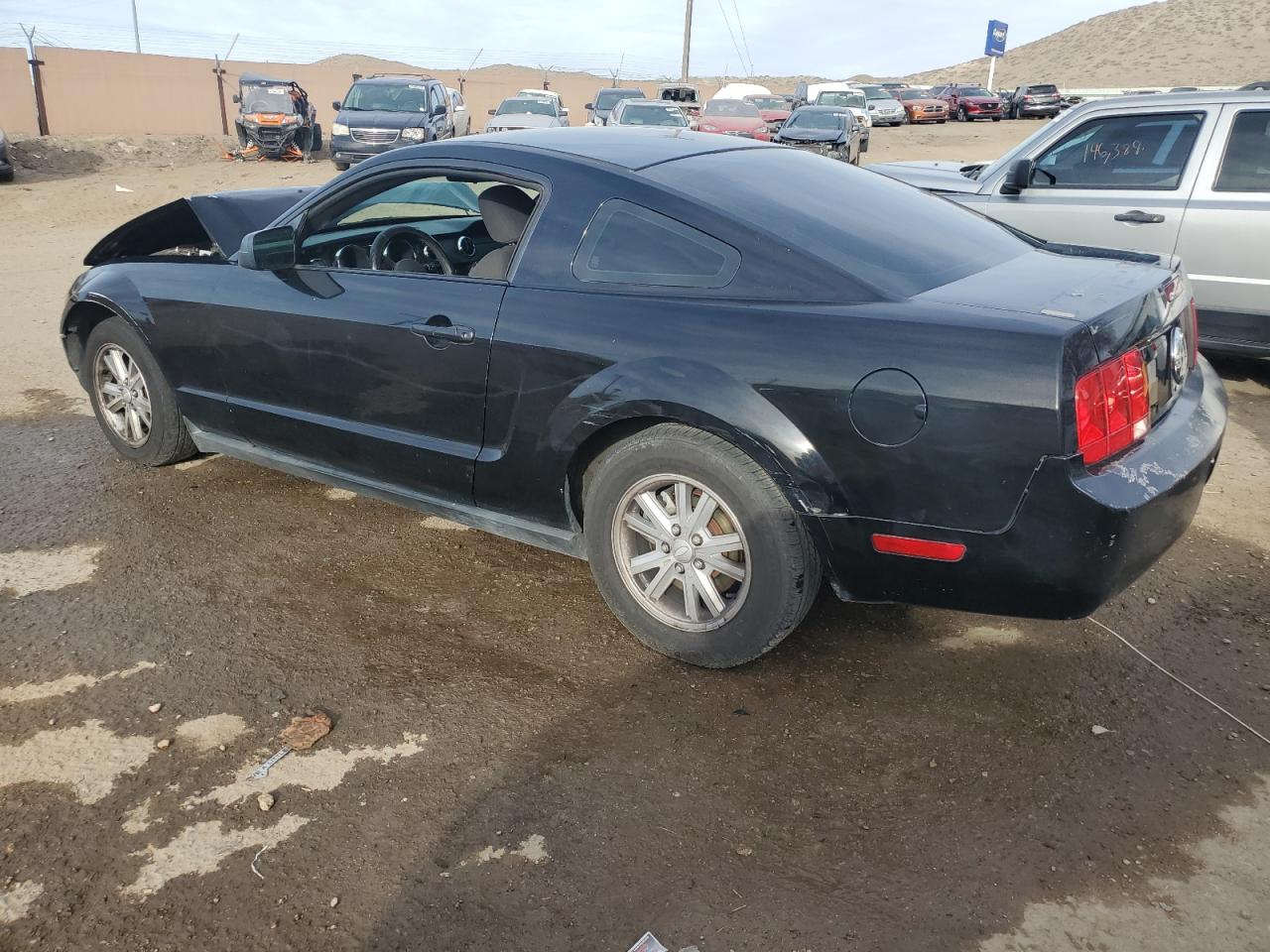1ZVHT80N385112405 2008 Ford Mustang
