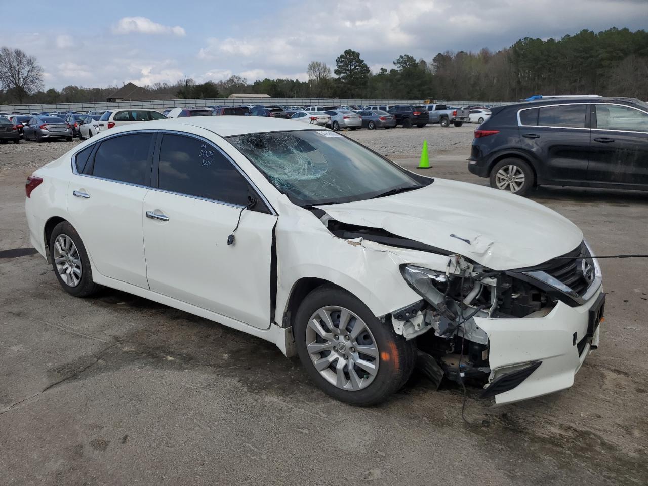 1N4AL3AP9JC103979 2018 Nissan Altima 2.5