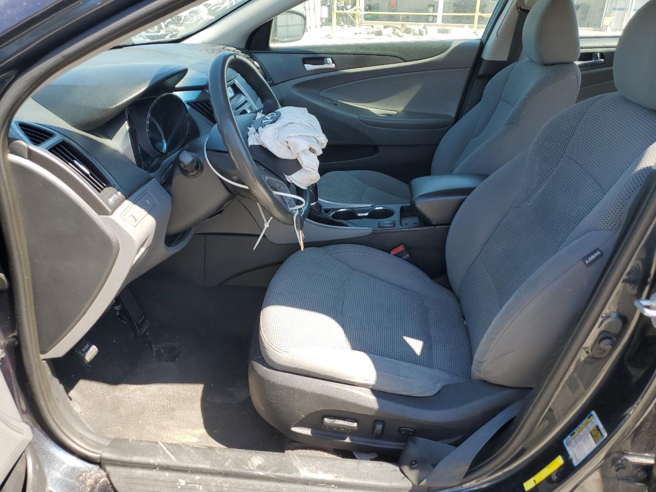 5NPEB4AC8DH787711 2013 Hyundai Sonata Gls