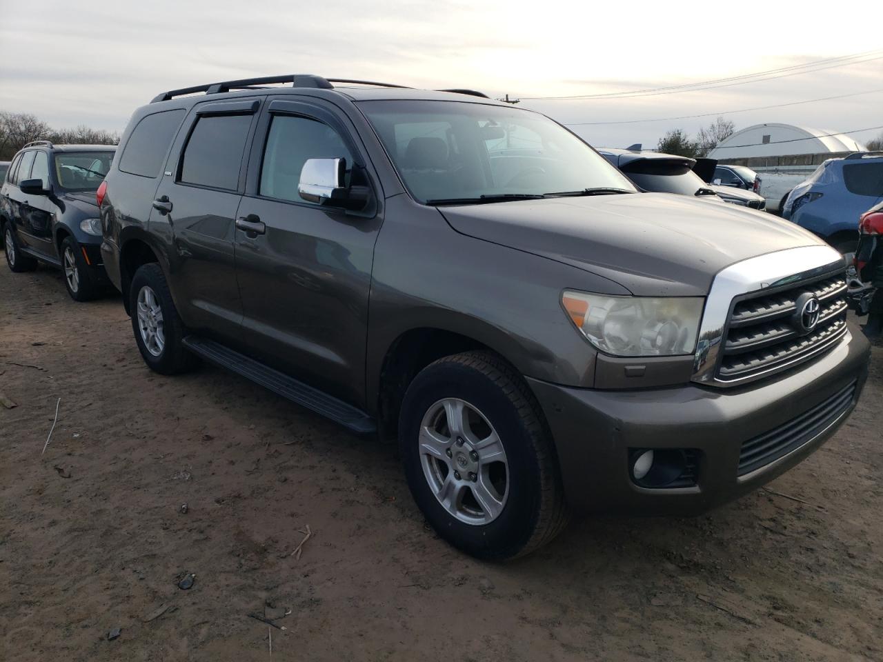 5TDBM5G14CS001839 2012 Toyota Sequoia Sr5