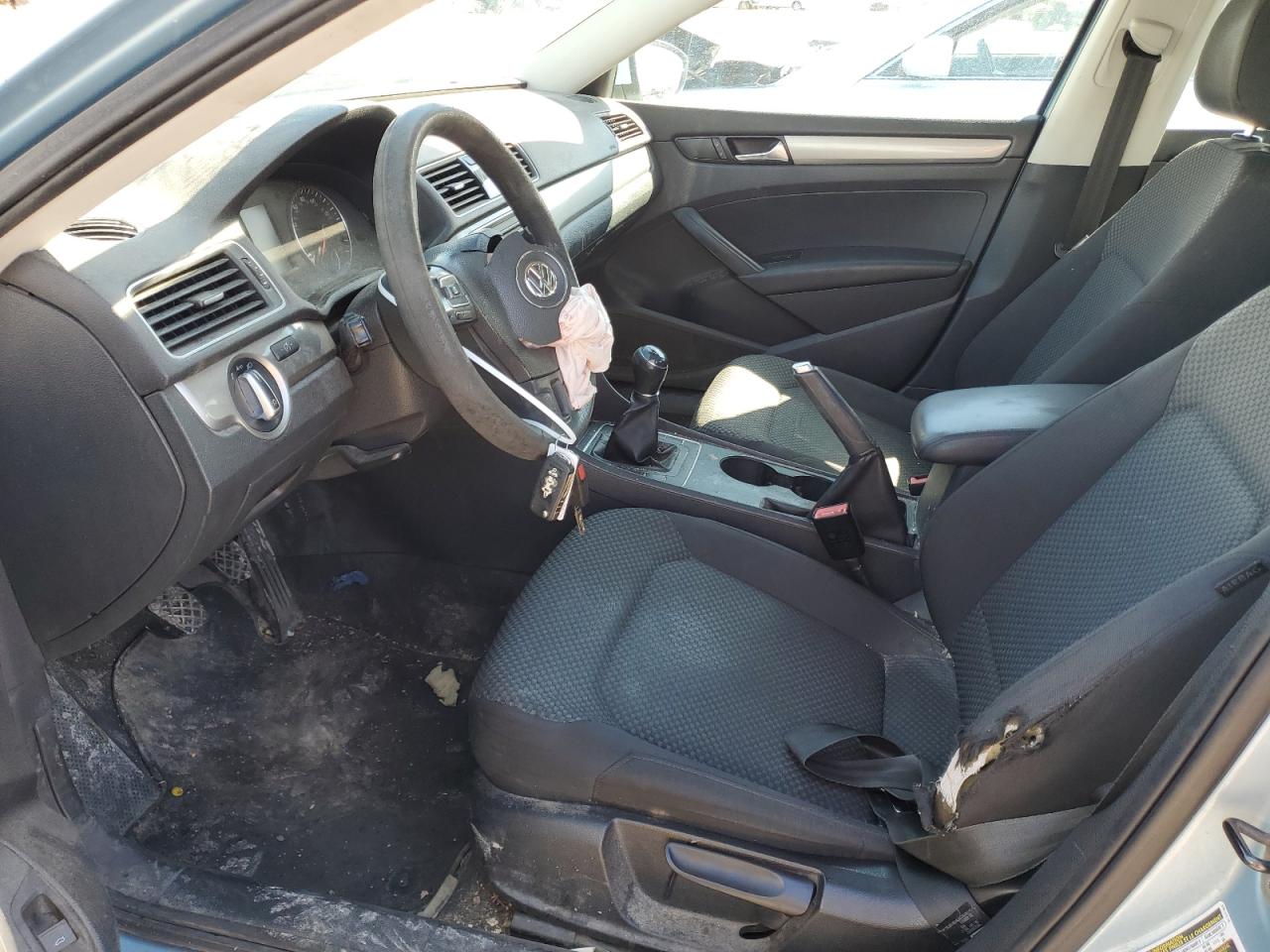 1VWAP7A3XCC021455 2012 Volkswagen Passat S