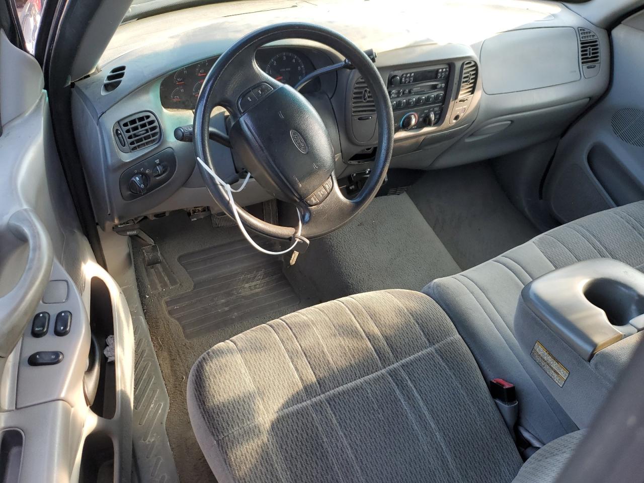 1FTZX1768WNA51597 1998 Ford F150