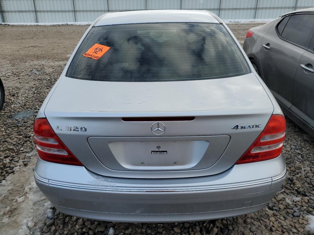 WDBRF84J34F497277 2004 Mercedes-Benz C 320 4Matic