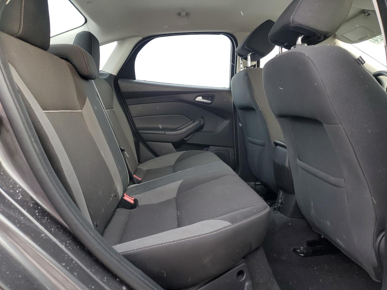 1FADP3F2XDL356439 2013 Ford Focus Se