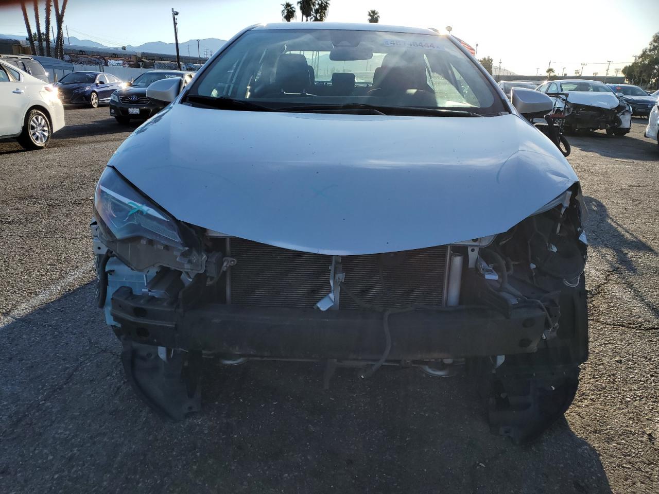 2019 Toyota Corolla L vin: 2T1BURHEXKC149672